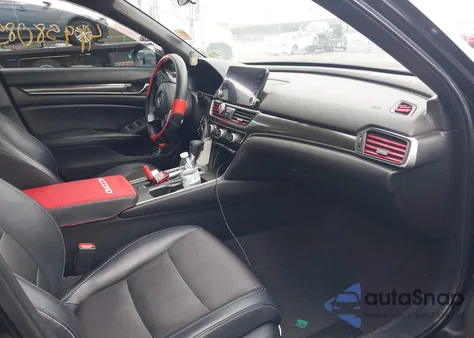 2018 Honda Accord Sport z USA, uszkodzony, nr VIN 1HGCV1F35JA091981